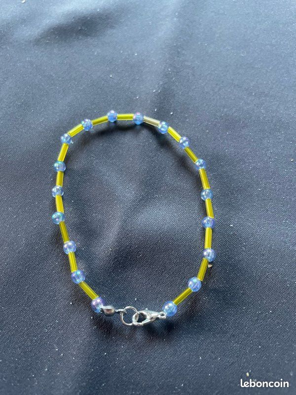 Bracelet fantaisie bleu et jaune (image 2)