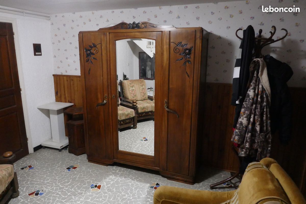 Armoire ancienne (image 1)