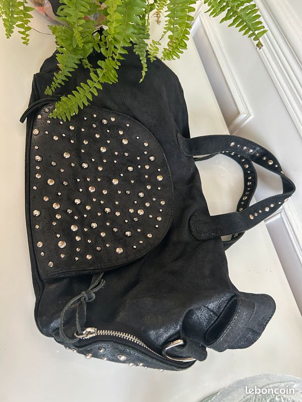 Sac à main en cuir marque petite mendigote Accessoires Bagagerie