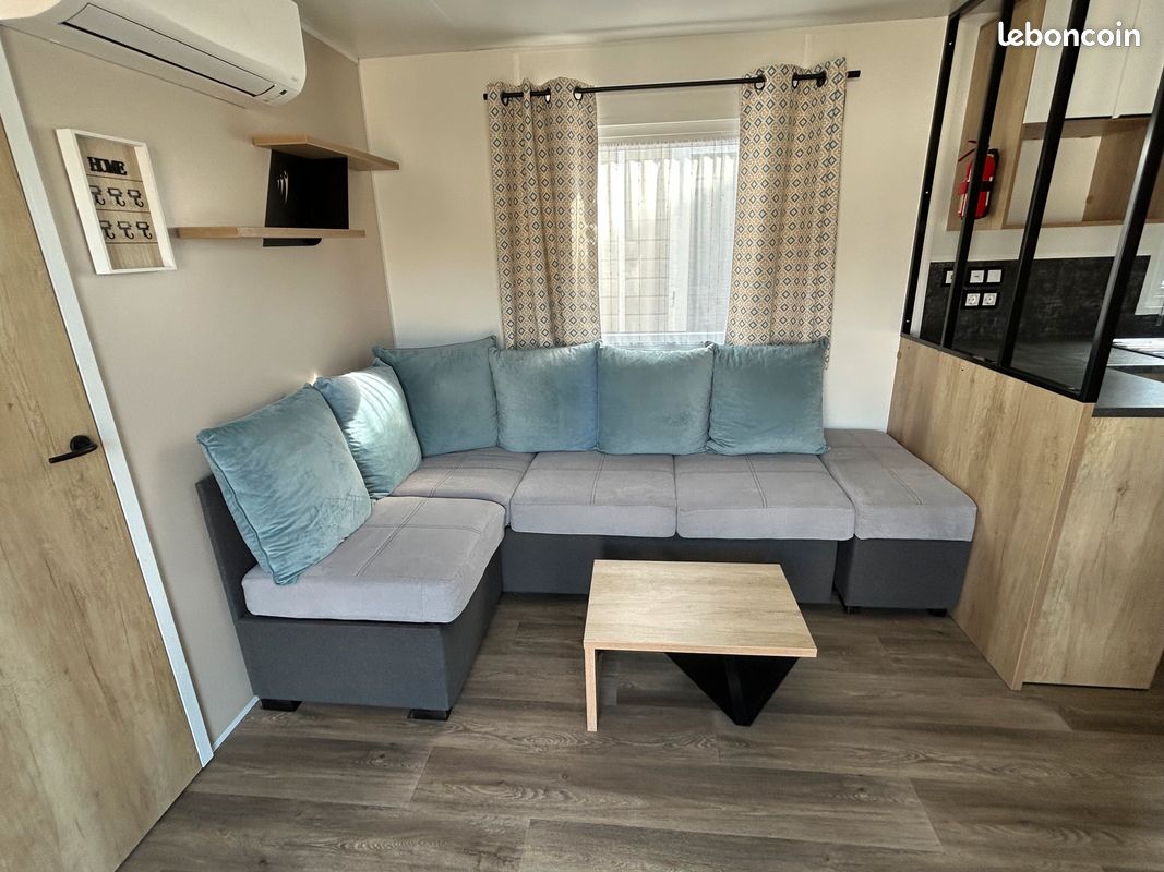MOBIL HOME RAPID HOME BORA BORA 3CH (10M x 4M) CLIMATISATION, FOUR, STORES OCCULTANTS ET MOUSTIQUAIRES, ISOLATION RENFORCEE, VMC, FRIGO-CONGELATEUR 2 PORTES 262 LITRES BEKO NEUF (image 2)