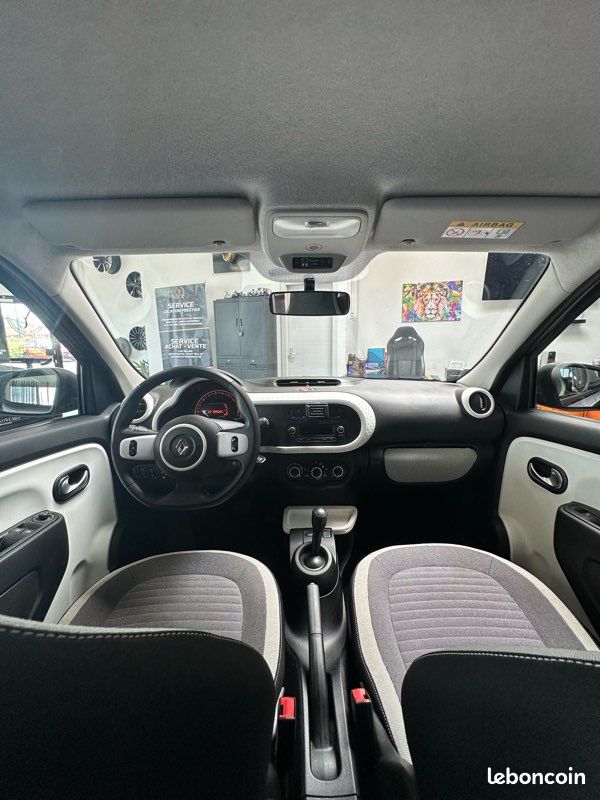 RENAULT TWINGO III 1.0 SCE 70ch (image 4)