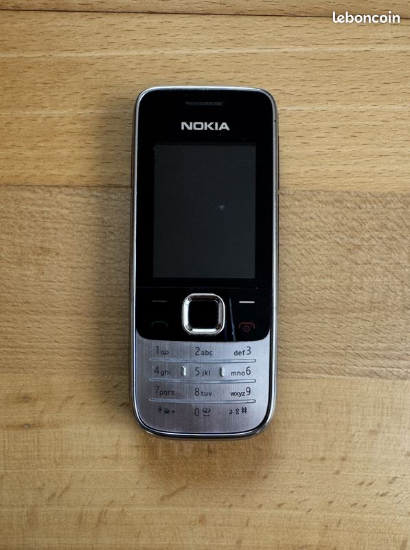 Nokia 2730 Classic Noir – Pour Pièces Ou Réparation – Débloqué 3G