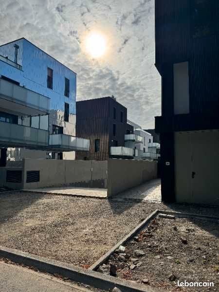 Parking 12 m² · à Strasbourg · 12 m² · 60 €/mois