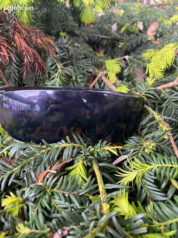 Lunette (image 1)