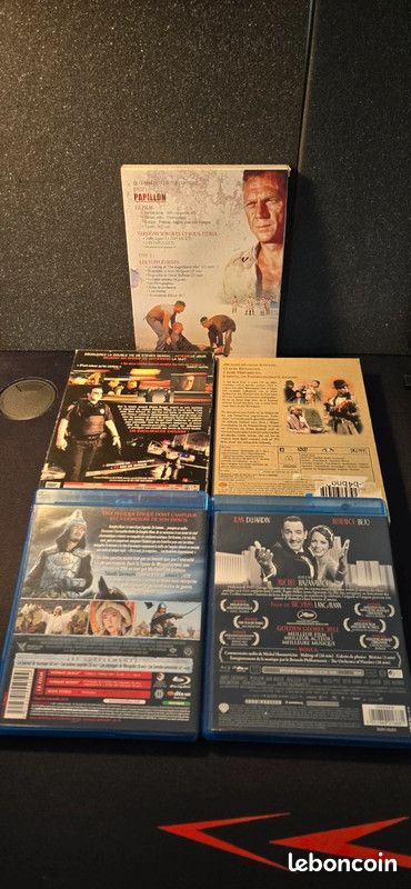 Lot de Blu-ray et coffret DVD (image 3)