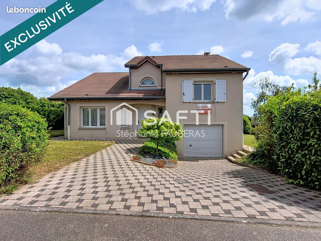 Maison 6 pièces 126 m² · à Verny · 126 m² · 390 000 €