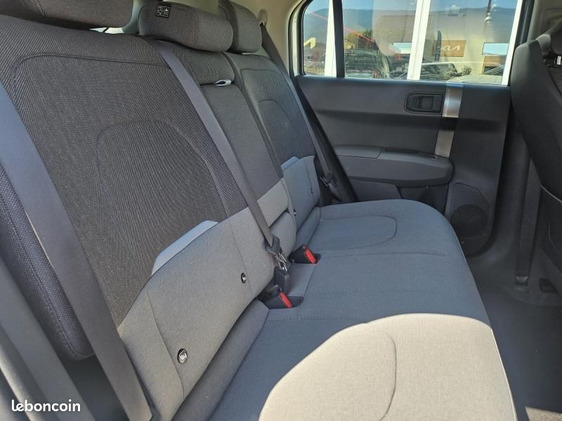 Kia EV3 204ch 58,3kWh 2025 (image 11)