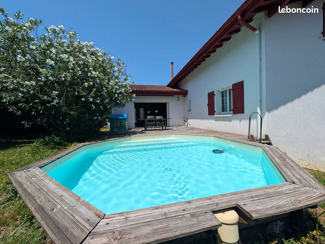 Maison 5 pièces 157 m² · à Larressore · 157 m² · 545 000 €