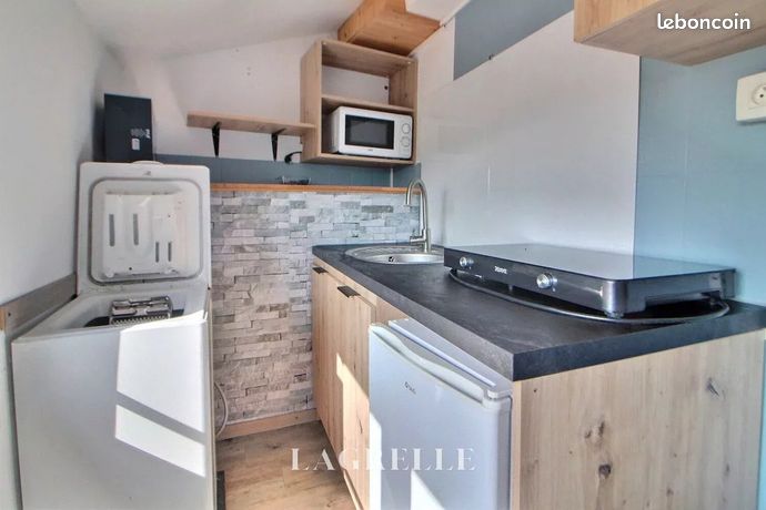 Studio 1 pièce 20 m²