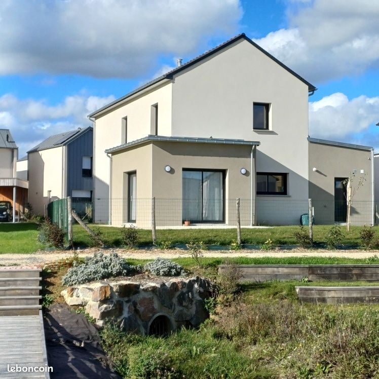 Maison 6 pièces 143 m² · à La Chapelle-des-Fougeretz · 143 m² · 448 000 €