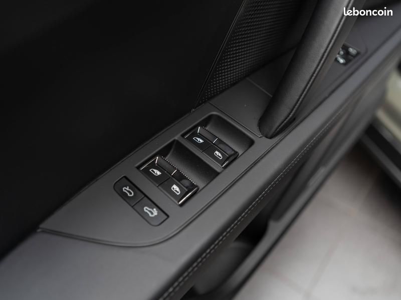 Porsche Cayenne Electric 442ch (image 28)