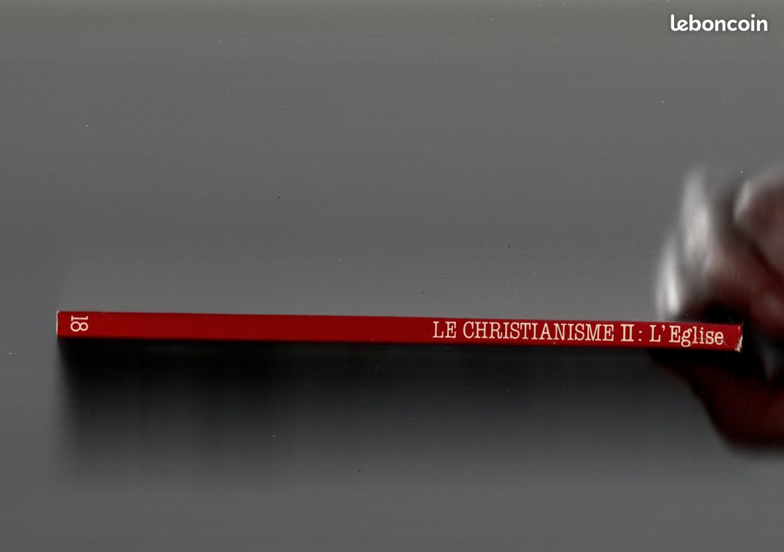 BD Histoire de l'humanité en bandes dessinées N°18 Le Christianisme II - L'Eglise (image 3)