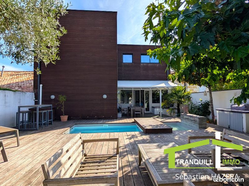 Maison 8 pièces 200 m² · à Saint-Médard-en-Jalles · 200 m² · 698 000 €