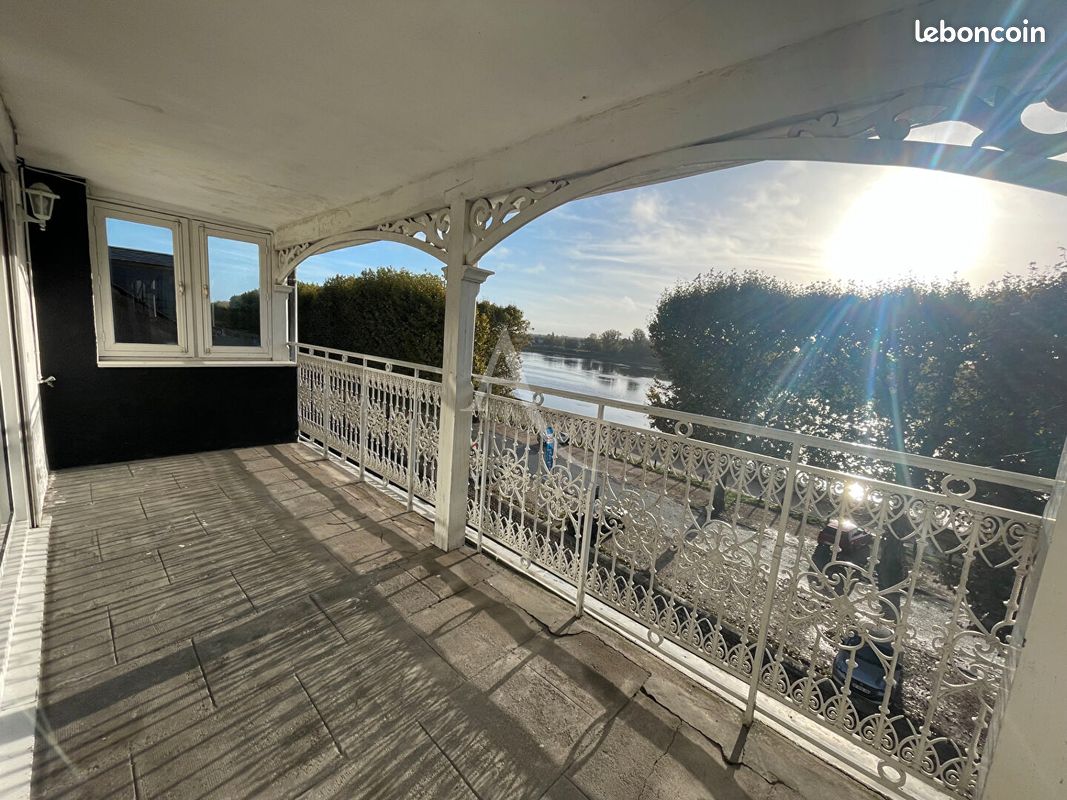 Appartement 5 pièces 164 m² · à Blois · 164 m² · 1 250 €/mois