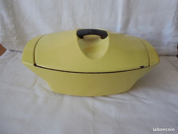 La petite coquelle n°1 Raymond Loewy pour Le Creuset