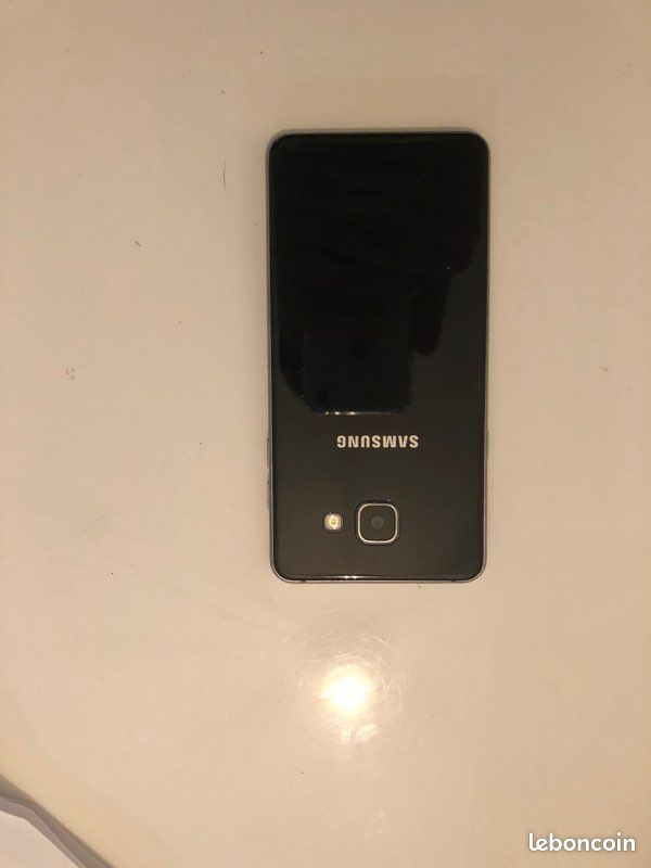 Samsung a5 (2016) (image 2)