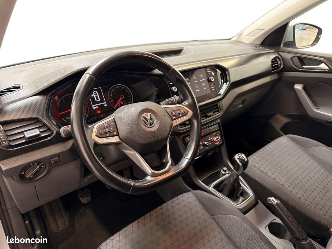 Volkswagen T-Cross 1.0 TSI 95 Start/Stop BVM5 Lounge (image 9)