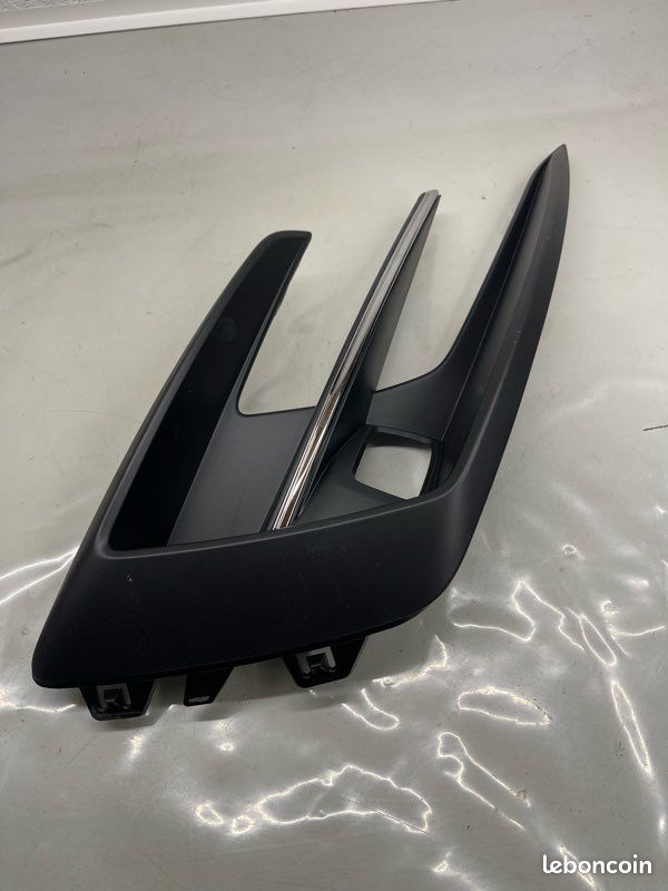 Cache Antibrouillard Avant Majatou Pour Citroën C4 2004-2008 – Paire Garniture Noire ABS