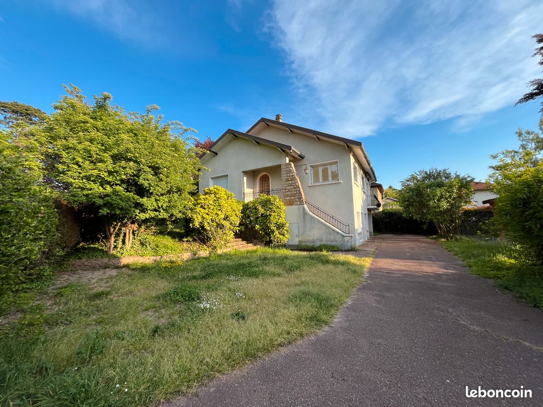 Maison 5 pièces 100 m² · à Meyzieu · 100 m² · 395 000 €