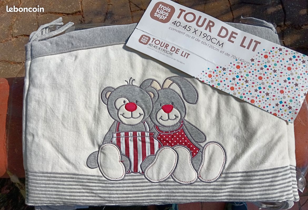 Tour de lit (image 1)