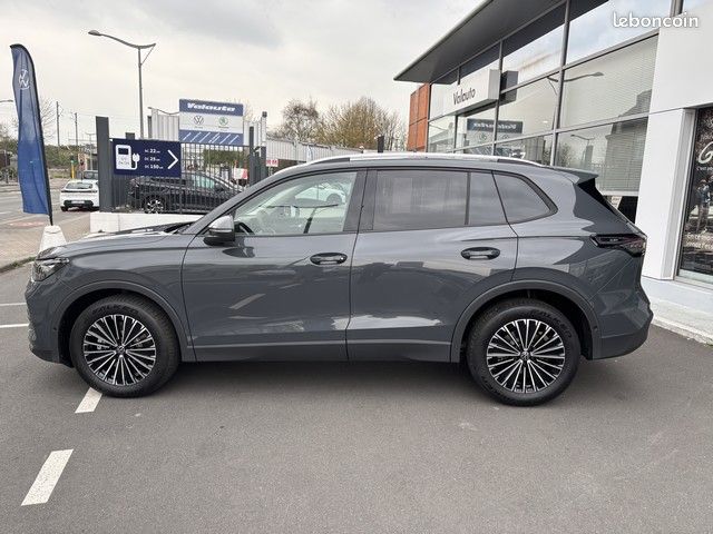Volkswagen Tiguan NOUVEAU 2.0 TDI 150CH DSG7 VW... (image 3)