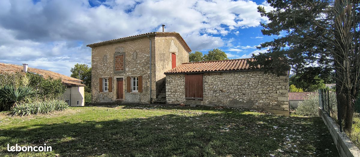 Maison 5 pièces 105 m² · à Saint-Martin-de-Londres · 105 m² · 625 000 €