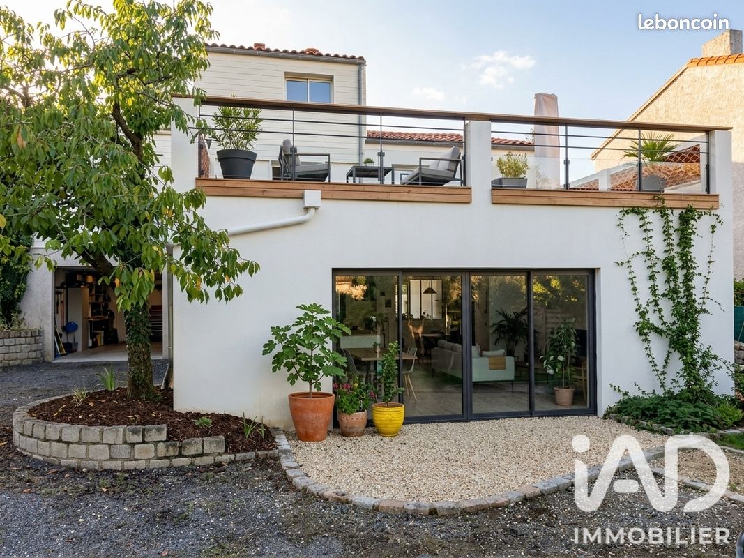 Maison 8 pièces 180 m² · à Clisson · 180 m² · 362 000 €