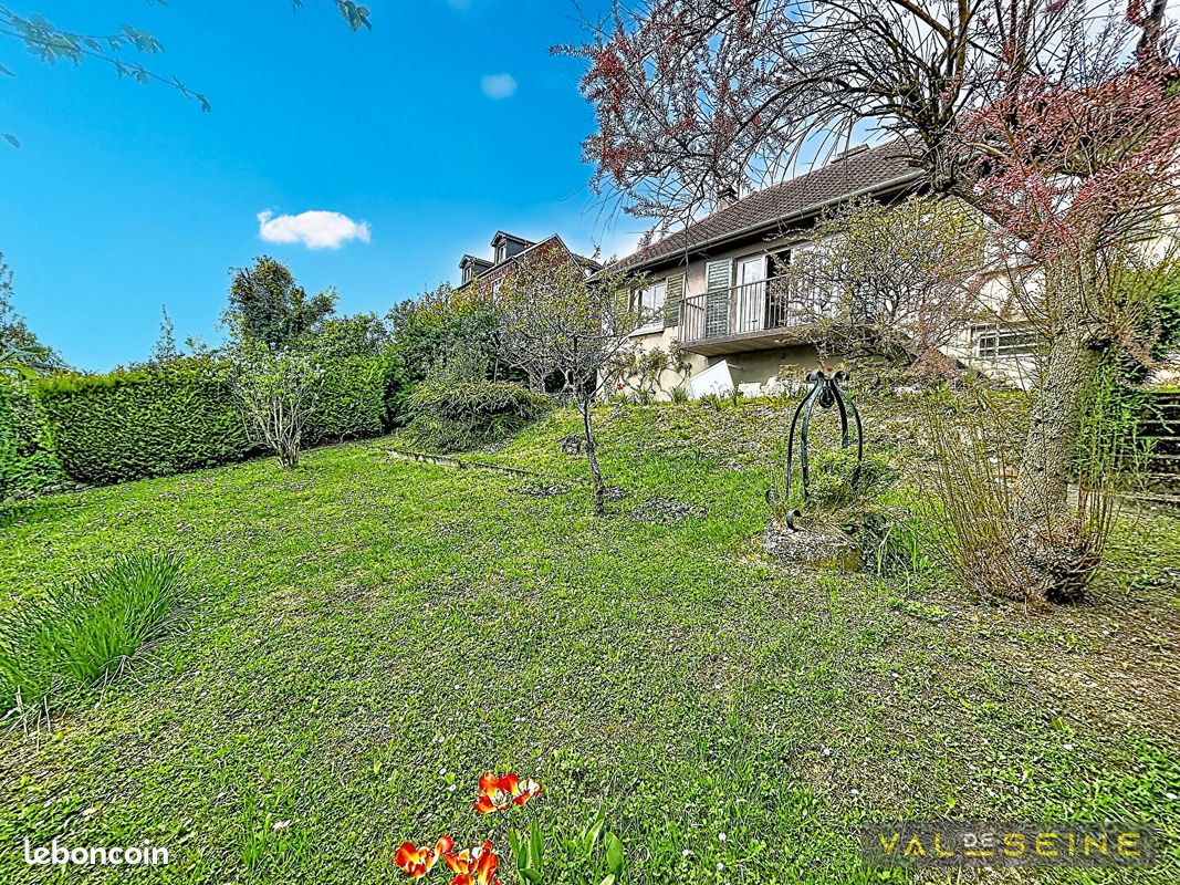Maison 4 pièces 65 m² · à Mont-Saint-Aignan · 65 m² · 220 000 €