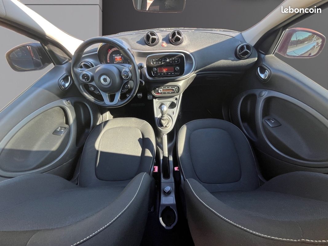 SMART FORFOUR 0.9 90 ch SS Passion Toit pano Clim Garantie 12 Mois (image 2)