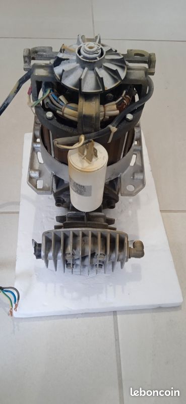 Un moteur électrique pour compresseur d'air (image 3)
