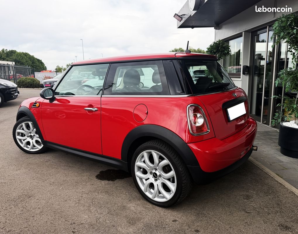 Mini MINI ONE 75CH PACK SALT*APPLE CARPLAY*ANDROID AUTO*CLIMATISATION*BVM6*J.A.17 (image 4)