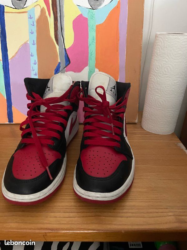 Air Jordan Mid Bred Toe Nike – Taille 38 Chaussures - Main Image