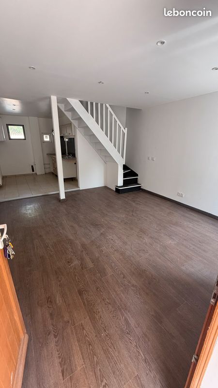 Maison 4 pièces 79 m² · à Thiers · 79 m² · 775 €/mois