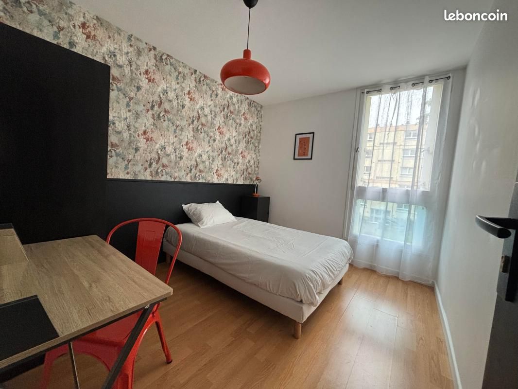 Appartement 2 pièces 87 m² · à Hérouville-Saint-Clair · 87 m² · 410 €