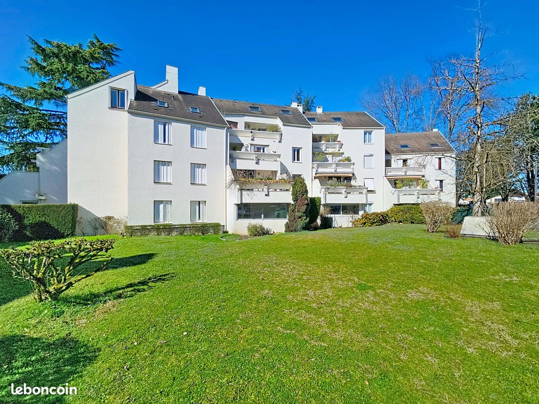 Appartement 4 pièces 91 m² · à Pau · 91 m² · 171 550 €