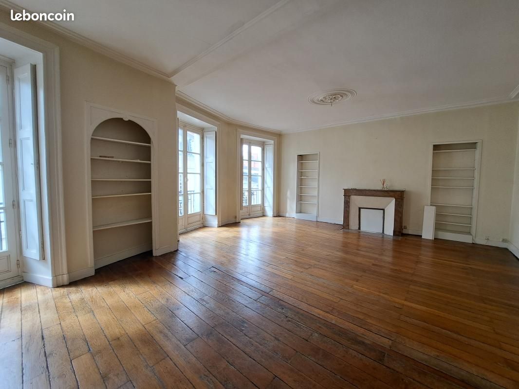 Appartement 4 pièces 96 m² · à Nantes · 96 m² · 1 140 €