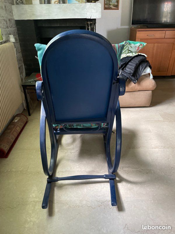 Rocking-chair bois tourné (image 3)