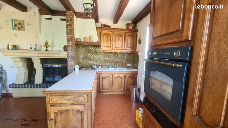 Maison 7 pièces 132 m² - Tonnay-Boutonne 17380 (image principale 3)