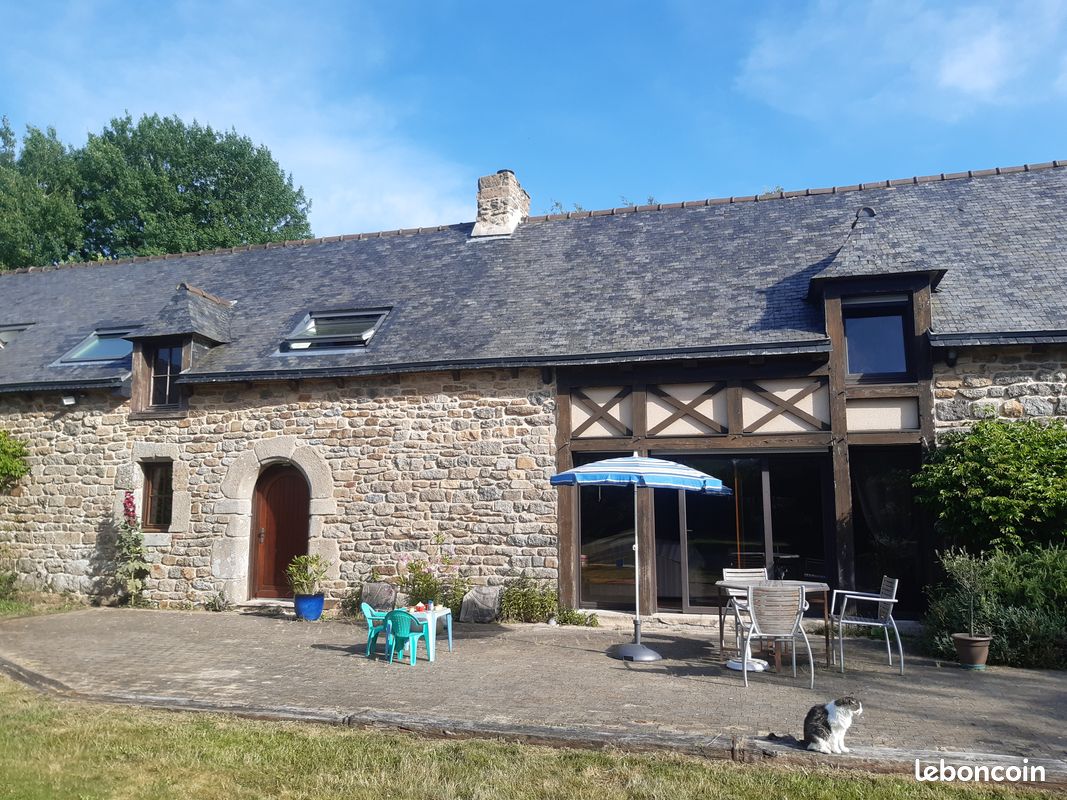 Maison 7 pièces 185 m² · à Quintin · 185 m² · 362 000 €