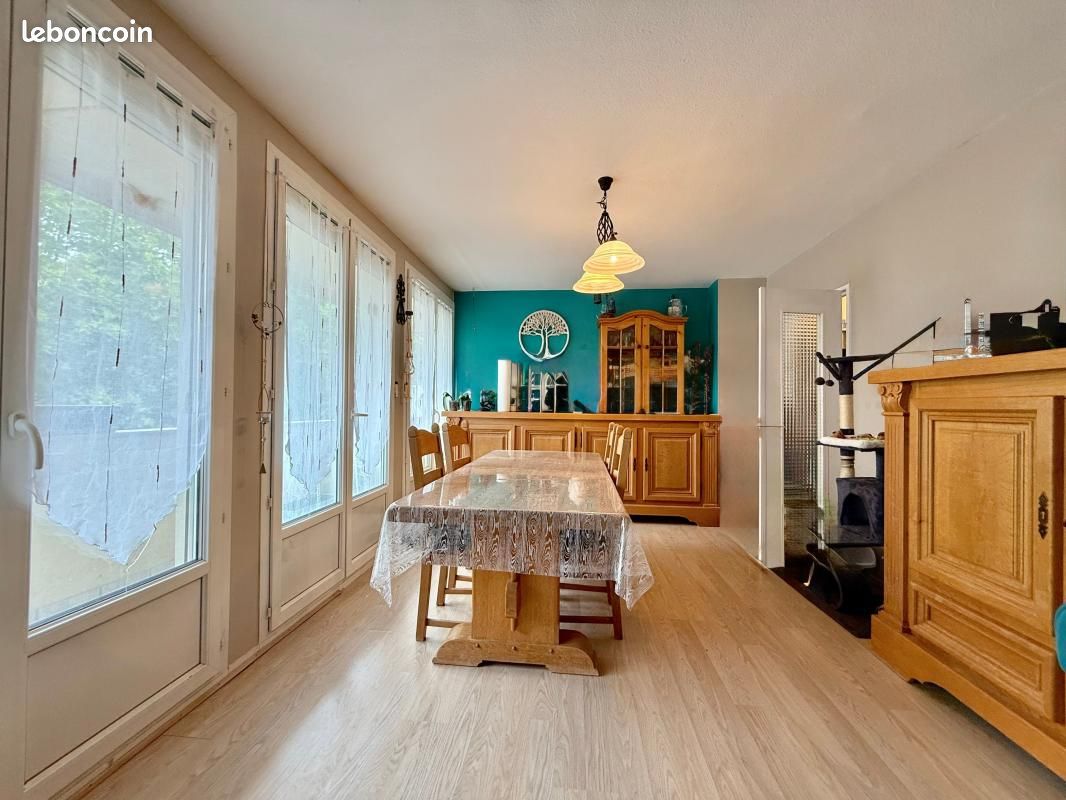 Appartement 3 pièces 74 m² · à Chenôve · 74 m² · 90 000 €