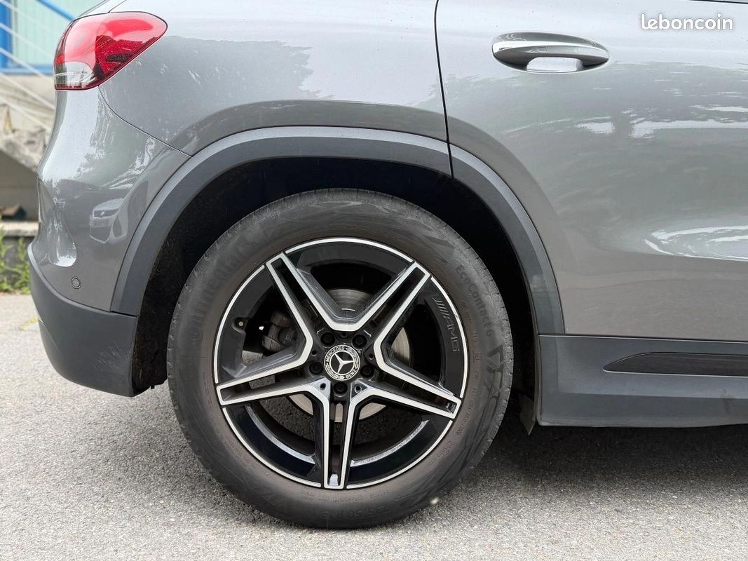 Mercedes Classe Gla 200d 2.0 d 16V 8G-DCT 150 cv Boîte auto Toit Ouvrant (image 18)