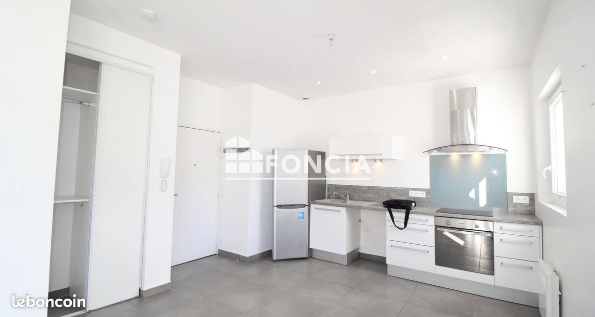 Appartement 2 pièces 40 m² · à Saint-Martin-d'Hères · 40 m² · 679 €/mois