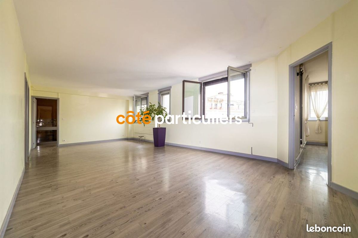 Appartement 7 pièces 130 m² · à Clermont-Ferrand · 130 m² · 290 000 €