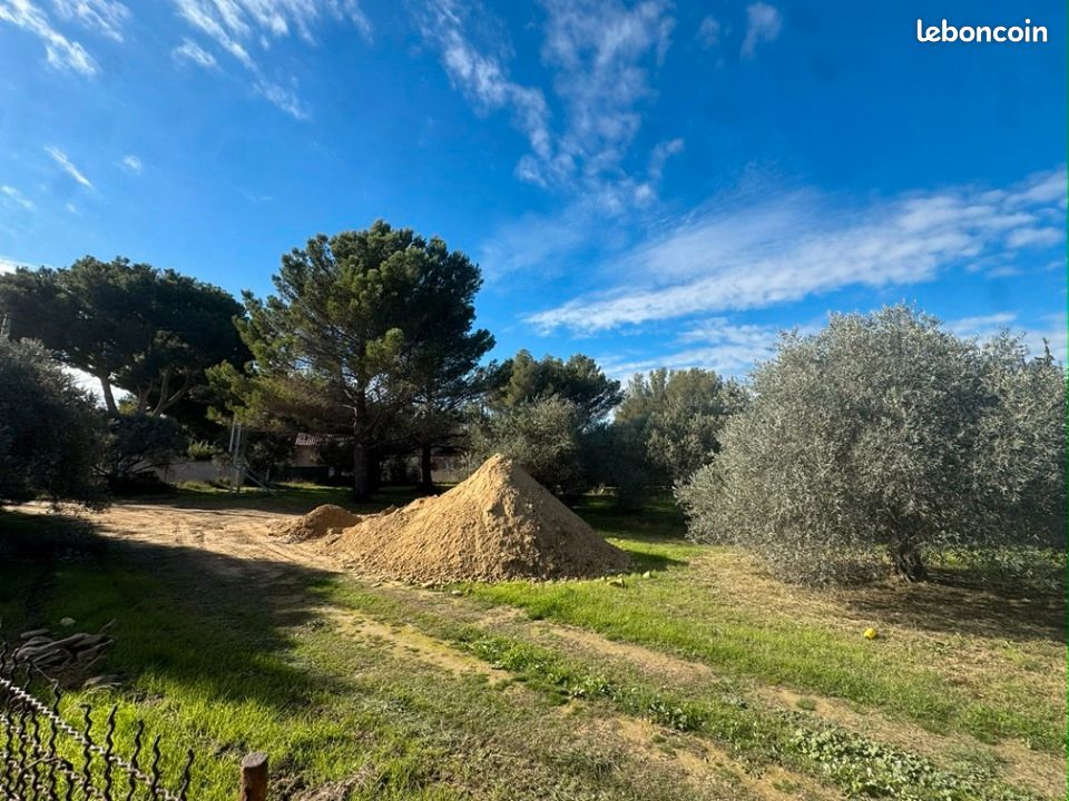 Terrain 543 m² · à Saint-Chamas · 198 000 €