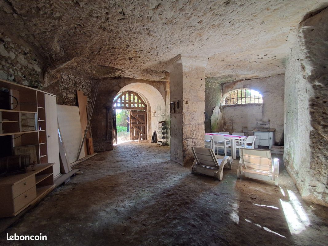 Cave Montoire-sur-le-Loir · 15 000 €
