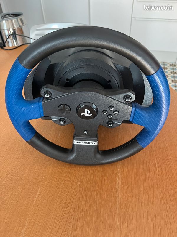 T150 Pro, volant et pédalier Thrustmaster - SIM Racing (image 1)