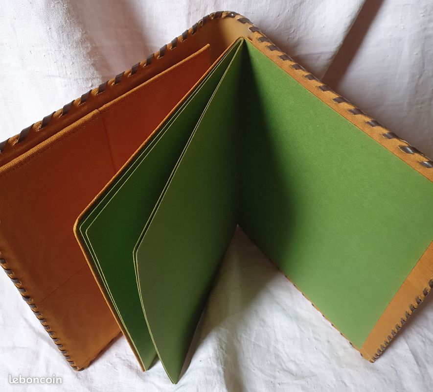 Porte-document vintage (image 1)