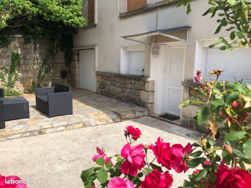 Appartement 4 pièces 47 m² · à Aubenas · 47 m² · 630 €