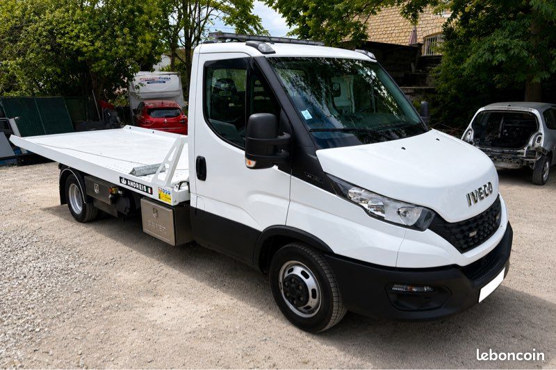 Carte Blanche Depanneuse Iveco 35C160 cv Carte Blanche VASP (image 5)