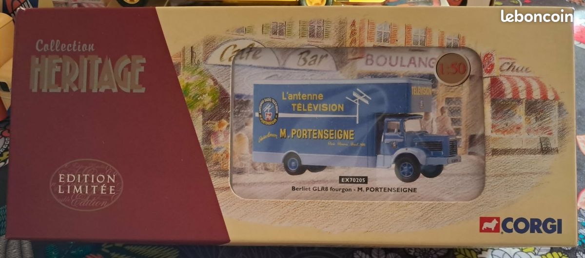 CORGI Héritage réf EX70205 - Berliet GLR8 fourgon M